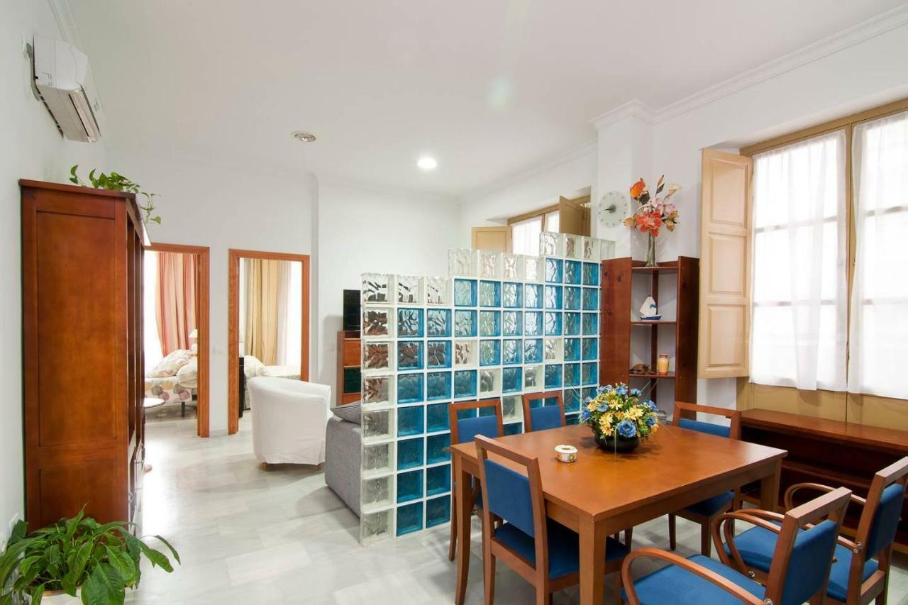 Apartamento Centro Historico Malaga Ngoại thất bức ảnh